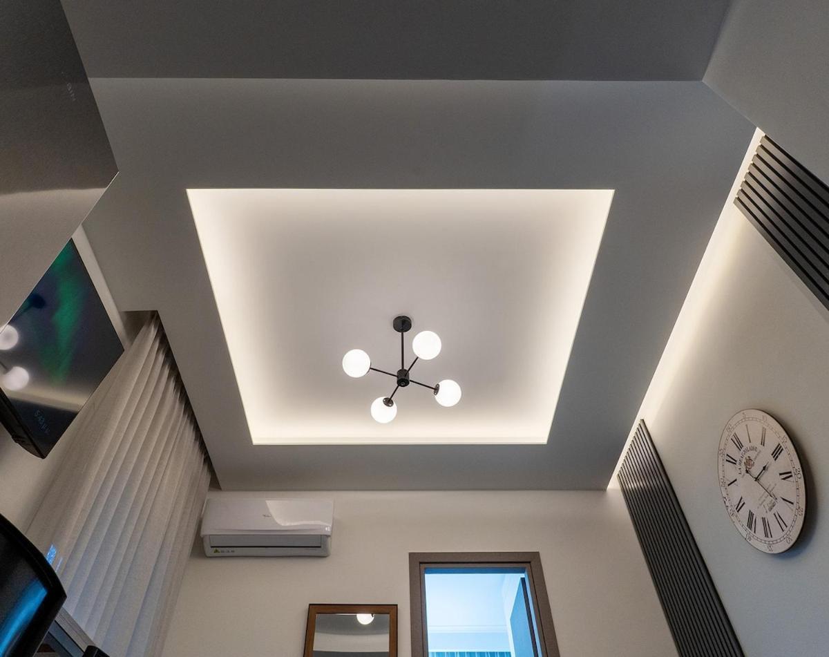 Modern In Apartment